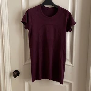 Lululemon swiftly speed short sleeve. Size 8
